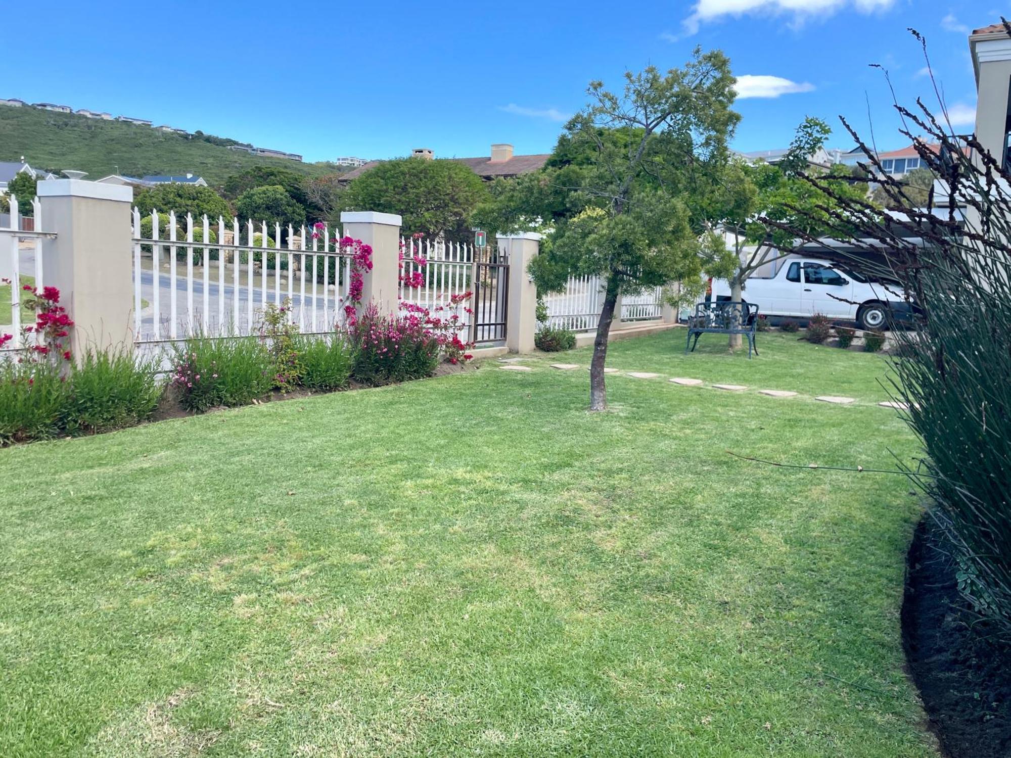 Calm Waters Guesthouse Plettenberg Bay Εξωτερικό φωτογραφία