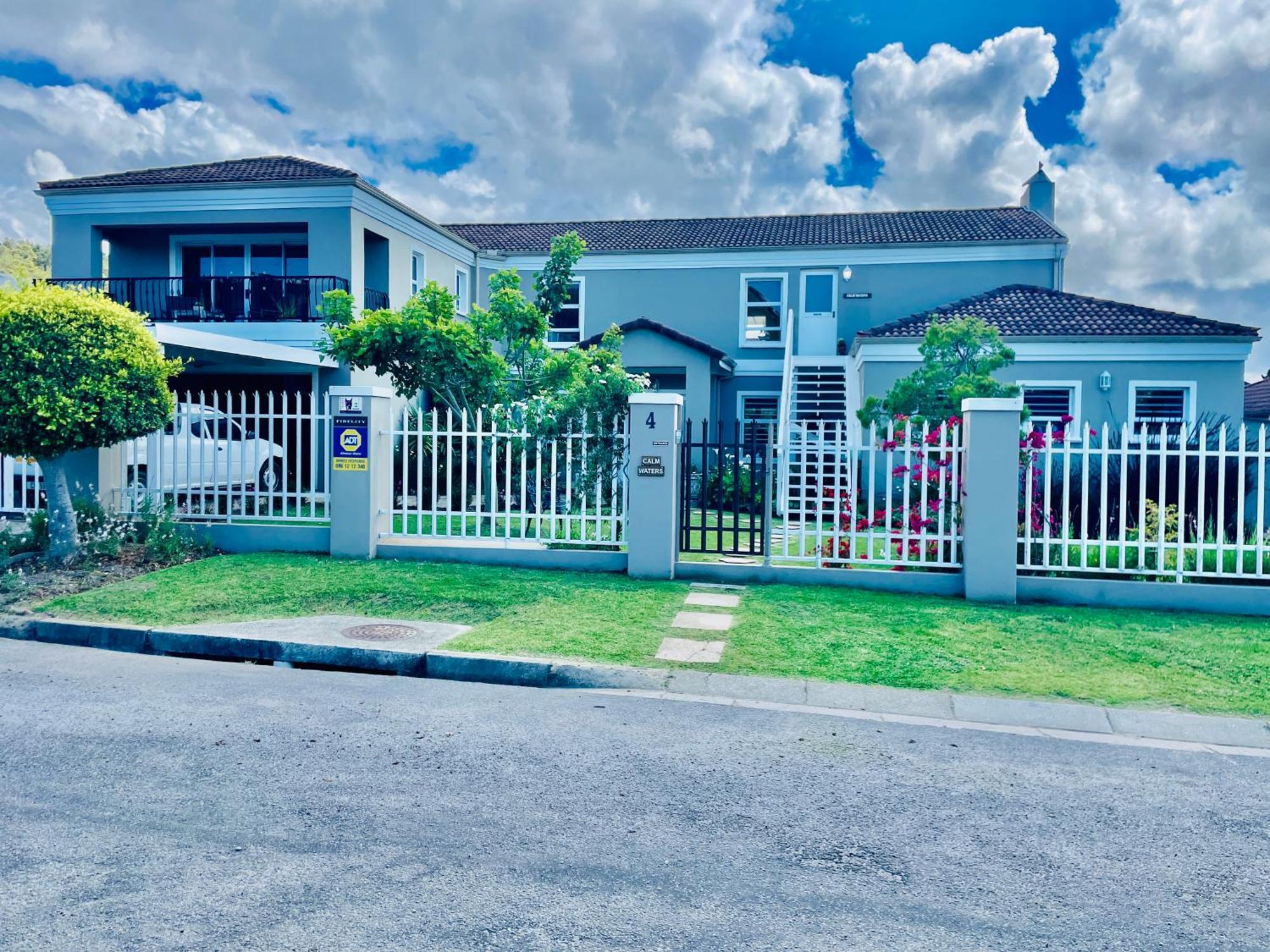 Calm Waters Guesthouse Plettenberg Bay Εξωτερικό φωτογραφία